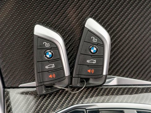 Used 2024 BMW M2 w/ Lighting Package RWD image 30