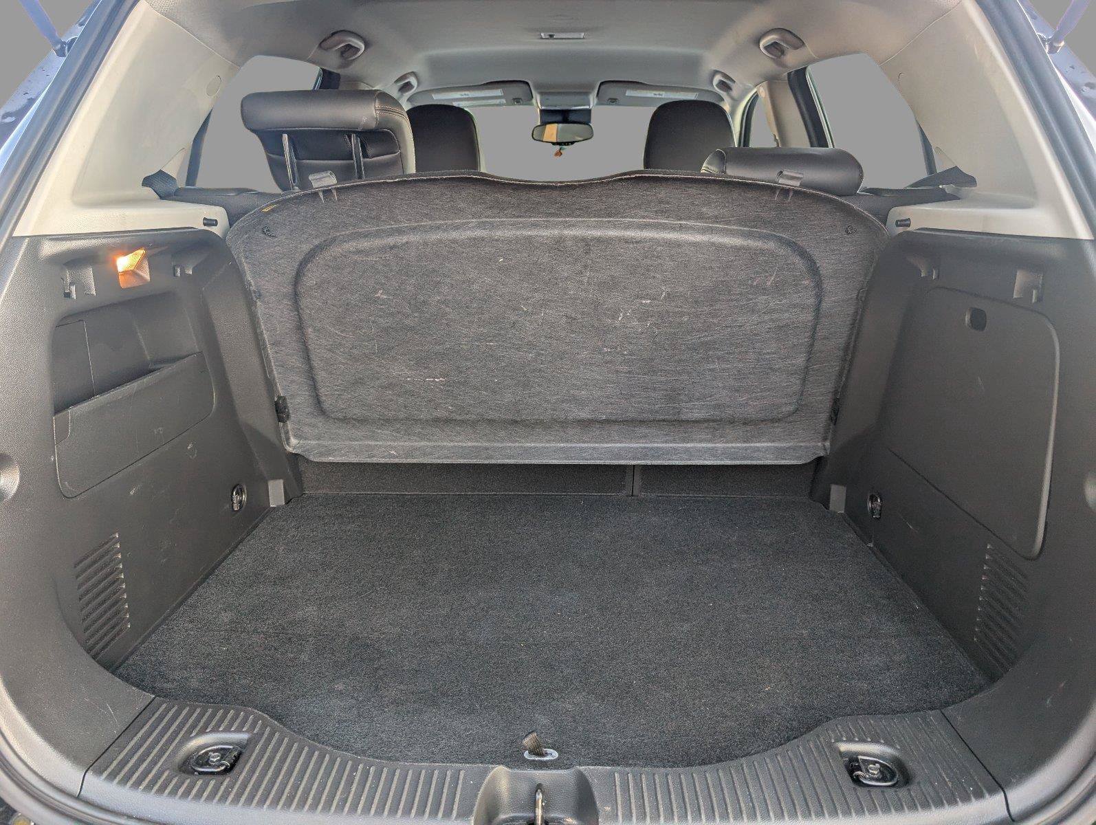 Used 2022 Chevrolet Trax LT w/ LT Convenience Package FWD image 5