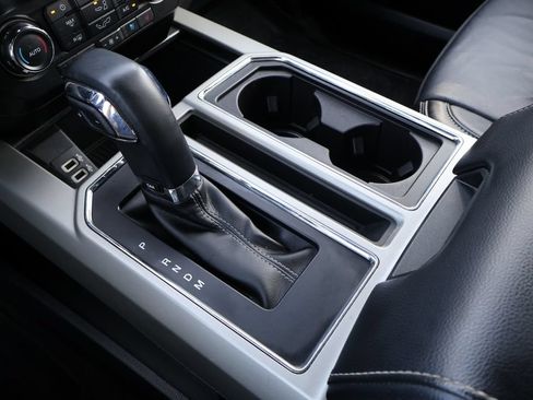 Certified 2019 Ford F150 Lariat AWD/4WD image 40