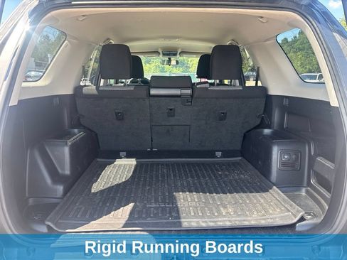 Used 2016 Toyota 4Runner SR5 AWD/4WD image 9