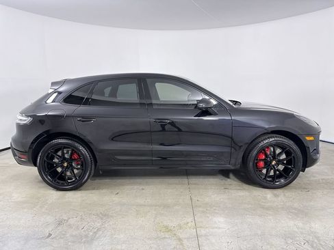 Certified 2024 Porsche Macan GTS AWD/4WD image 8