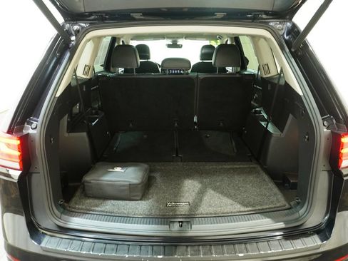 Used 2022 Volkswagen Atlas SEL AWD/4WD image 5