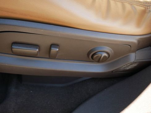 Used 2016 Buick Enclave Premium w/ Enclave Bronze Edition AWD/4WD image 23