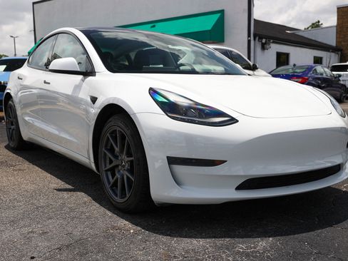 Used 2023 Tesla Model 3 Standard Range RWD image 19