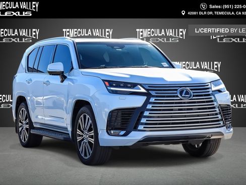 Used 2025 Lexus LX 600 4WD w/ Luxury Package image 1