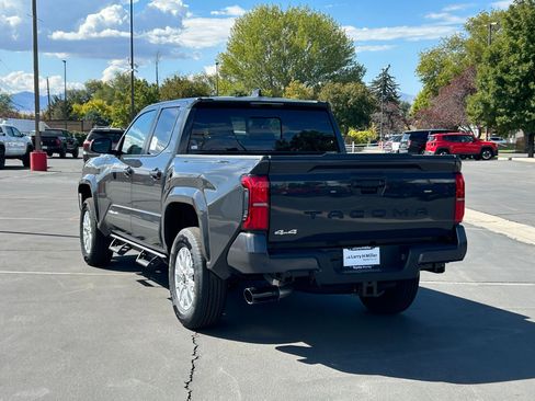 New 2025 Toyota Tacoma SR5 image 3