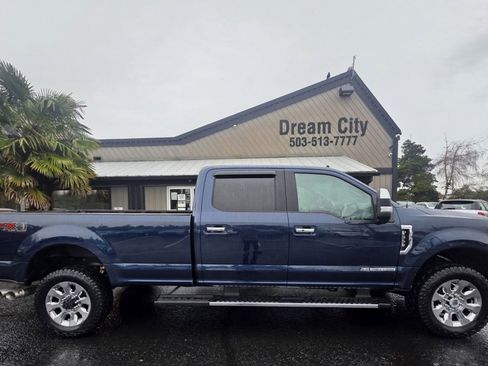 Used 2019 Ford F350 Lariat w/ Lariat Ultimate Package image 2
