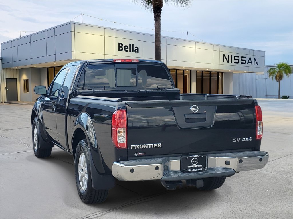 Used 2016 Nissan Frontier SV AWD/4WD image 4