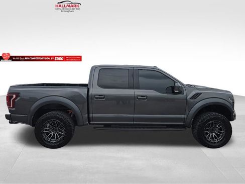 Used 2019 Ford F150 Raptor w/ Equipment Group 802A Luxury AWD/4WD image 2