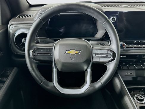 Used 2023 Chevrolet Colorado LT w/ LT Convenience Package image 18