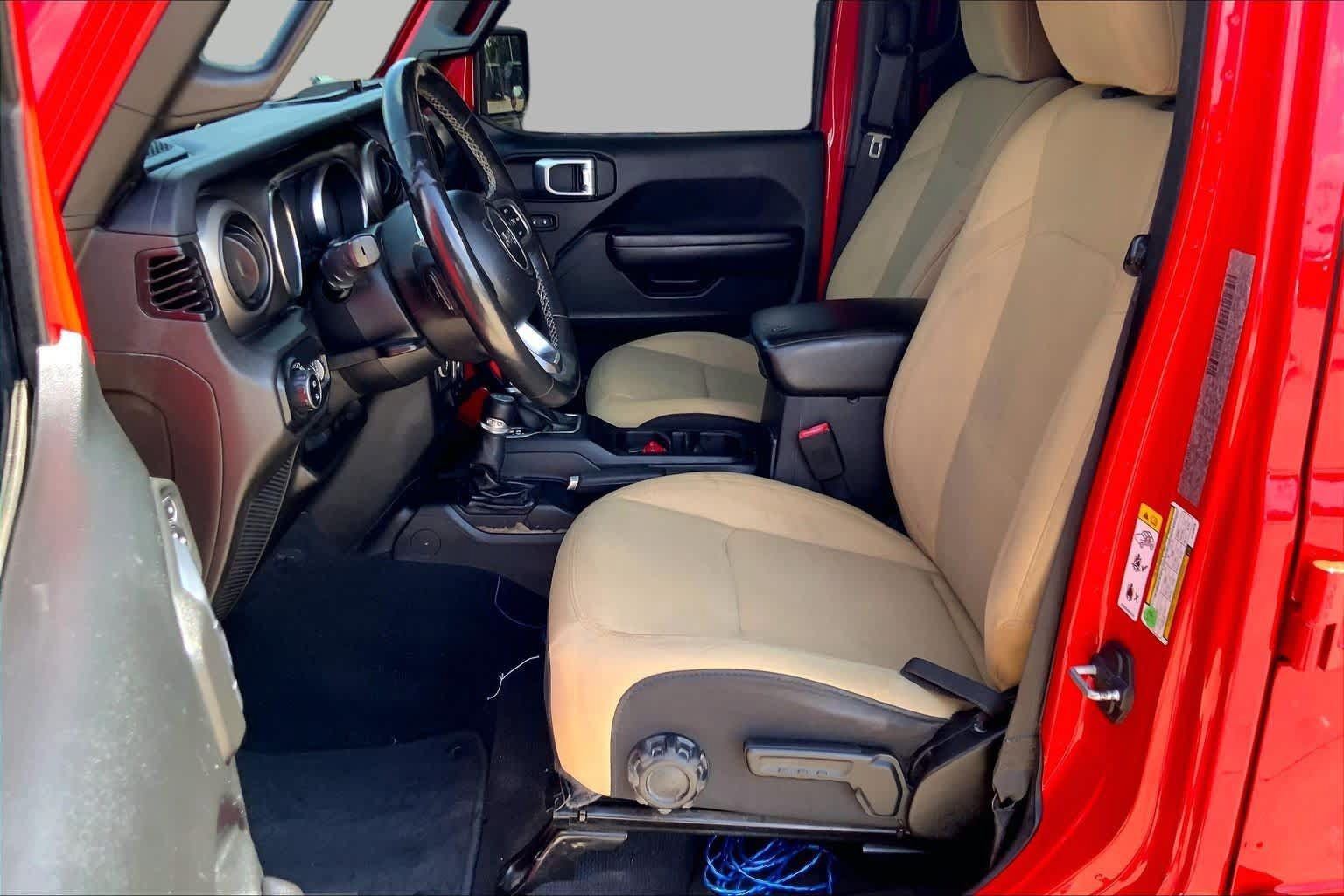 Used 2020 Jeep Gladiator Sport w/ Quick Order Package 24S AWD/4WD image 8