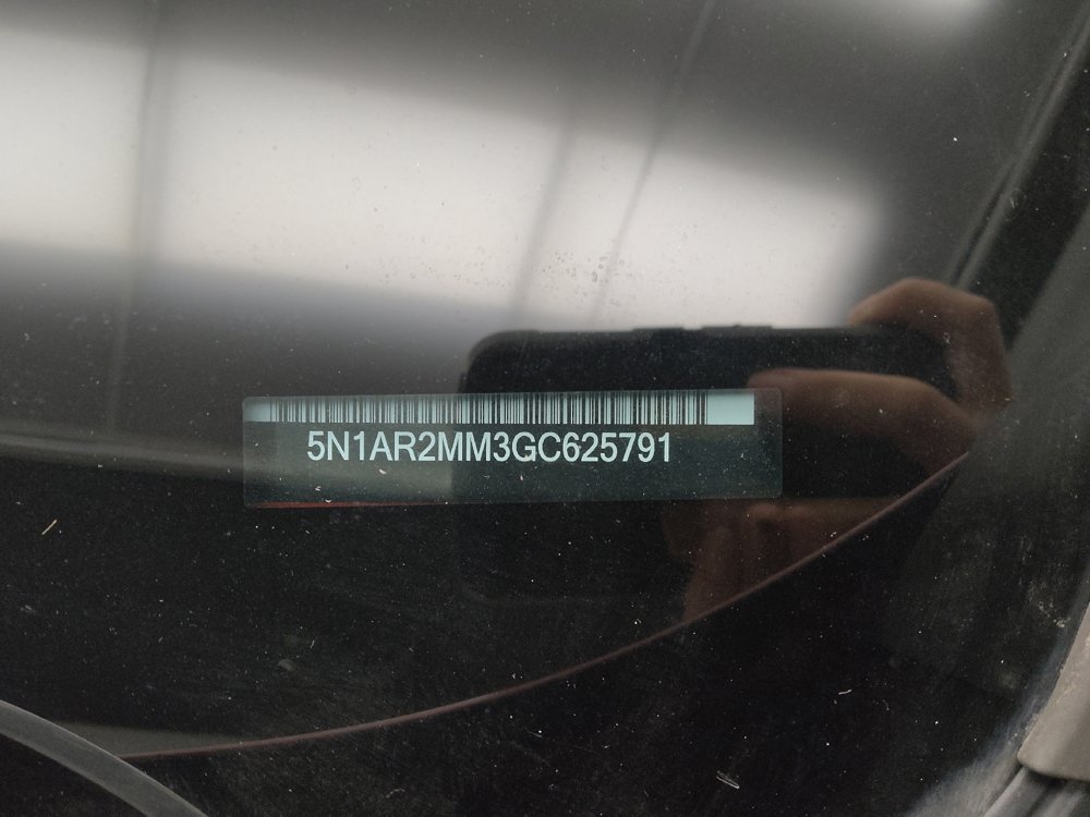 Used 2016 Nissan Pathfinder SV w/ Trailer Tow Package AWD/4WD image 33