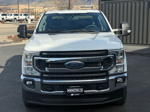 Used 2022 Ford F350 XLT w/ XLT Value Package image 2