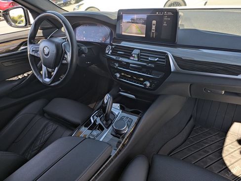 Used 2022 BMW 530i xDrive AWD/4WD image 31