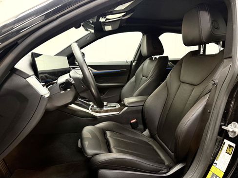 Used 2023 BMW i4 eDrive35 RWD image 15