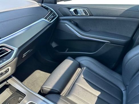 Used 2022 BMW X5 xDrive40i AWD/4WD image 31
