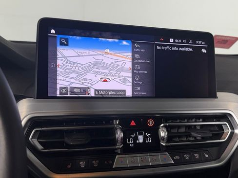 Used 2025 BMW X4 xDrive30i AWD/4WD image 20