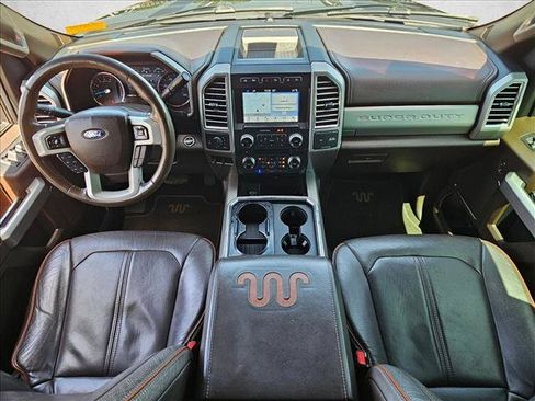 Used 2017 Ford F250 King Ranch w/ King Ranch Ultimate Package AWD/4WD image 16