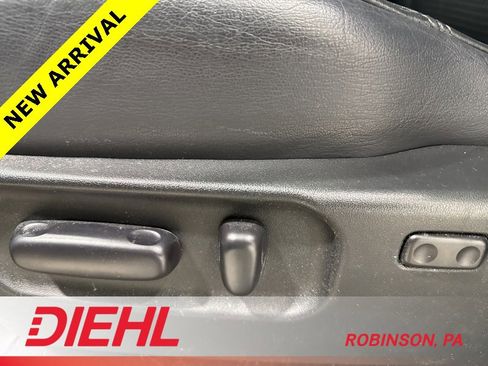 Used 2023 Toyota Tacoma TRD Off-Road image 19