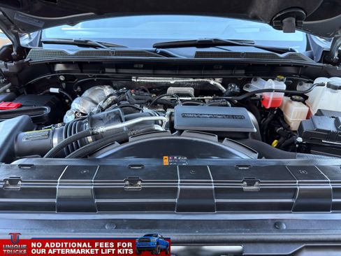 Used 2025 GMC Sierra 3500 AT4 w/ Technology Package image 13