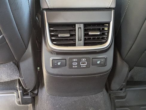 Used 2025 Subaru Outback Limited w/ Popular Package #2 AWD/4WD image 32