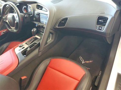 Used 2017 Chevrolet Corvette Grand Sport image 10