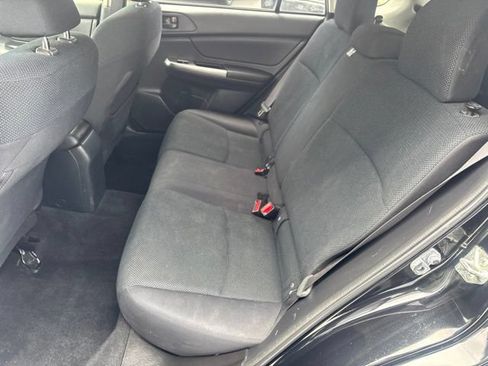 Used 2016 Subaru Crosstrek 2.0i AWD/4WD image 9