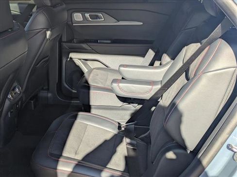 Used 2025 Ford Explorer ST w/ Sun And Sound Package image 19