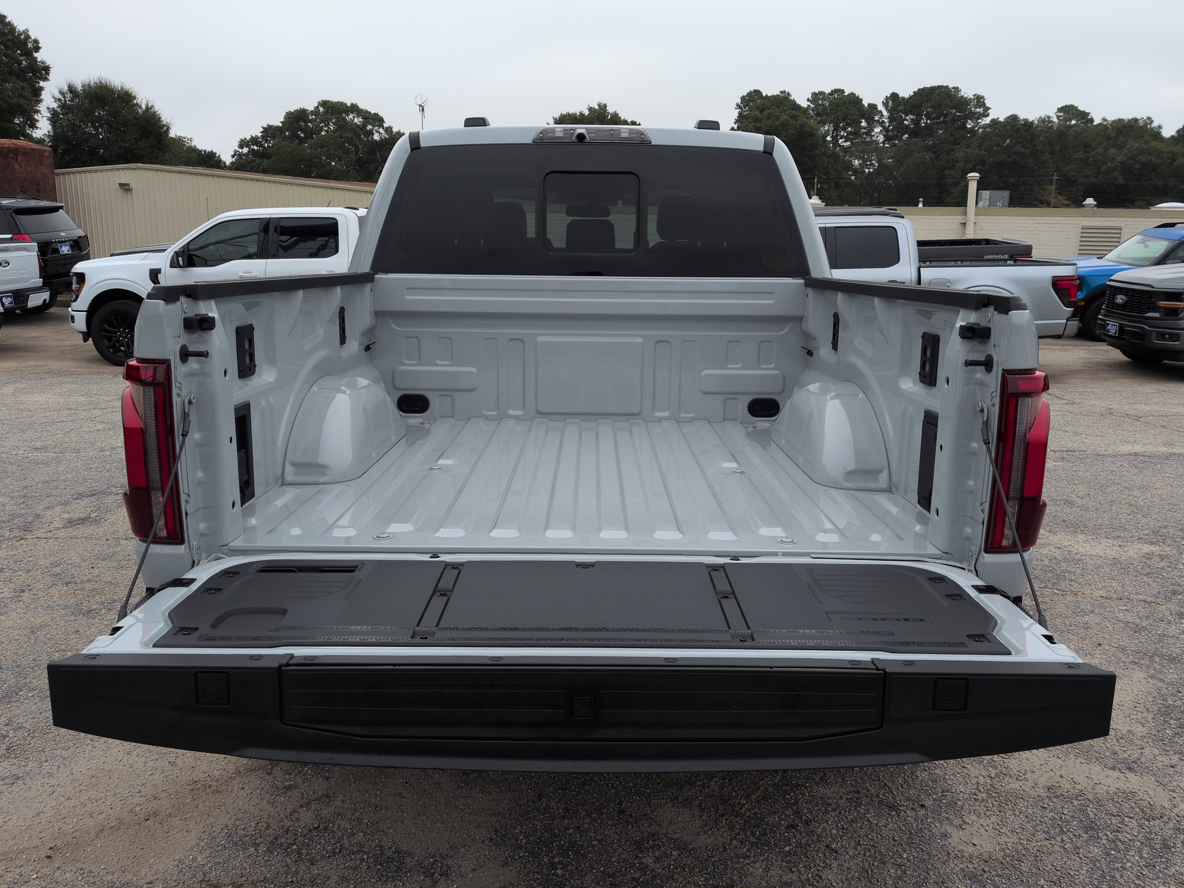 New 2026 Ford F150 Raptor AWD/4WD image 11