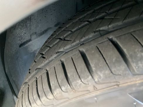 Used 2020 INFINITI QX50 Essential image 28