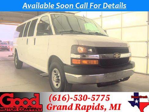 Used 2015 Chevrolet Express 3500 LT w/ LT Preferred Equipment Group image 1