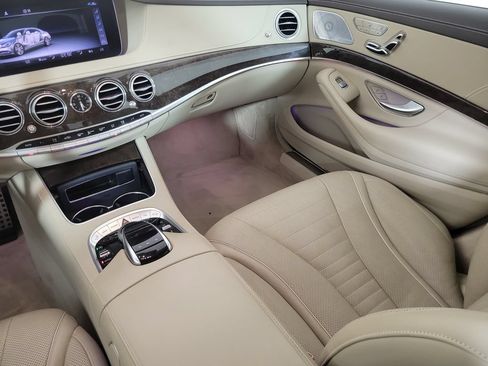 Used 2020 Mercedes-Benz S 560 Sedan image 12