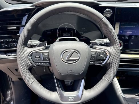 New 2026 Lexus TX 500h AWD image 21