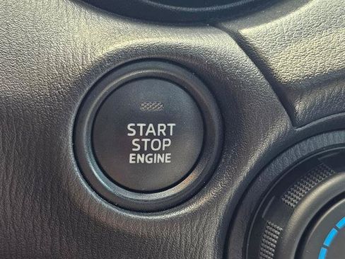 Used 2017 MAZDA MX-5 Miata Sport RWD image 22