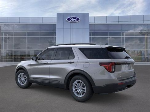 New 2026 Ford Explorer Active AWD/4WD image 7