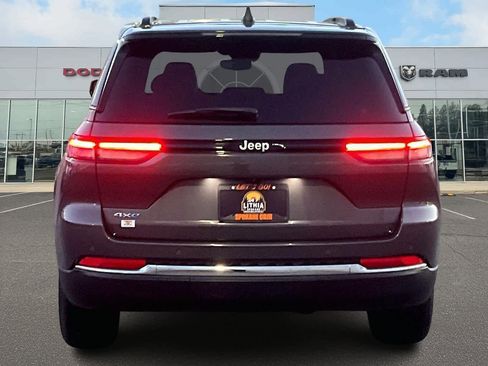 Used 2024 Jeep Grand Cherokee Limited 4xe image 5