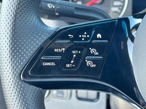 Used 2025 Mercedes-Benz Sprinter 2500 image 24