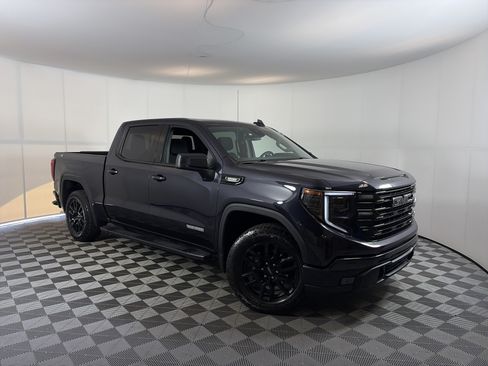 Certified 2025 GMC Sierra 1500 Elevation AWD/4WD image 19