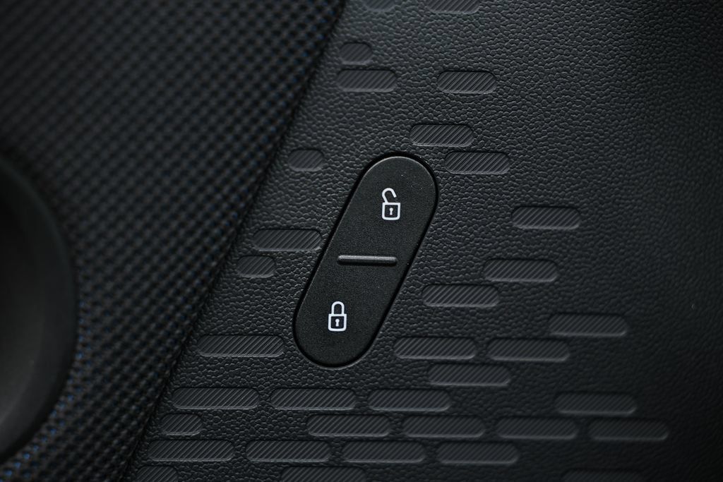New 2026 MINI Cooper 4-Door Hardtop FWD image 16