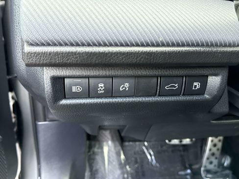 Used 2025 Toyota Camry XSE image 27