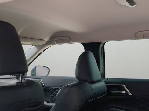 Used 2022 Mitsubishi Outlander SEL FWD image 19
