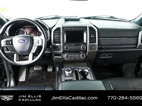 Used 2021 Ford Expedition Max XLT image 18