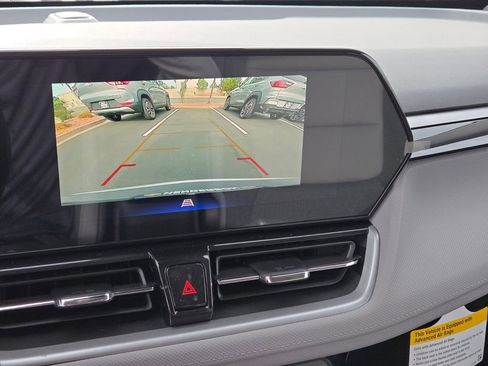 New 2026 Chevrolet TrailBlazer LT w/ Convenience Package FWD image 13
