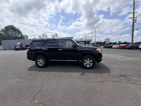 Used 2010 Toyota 4Runner Limited AWD/4WD image 33