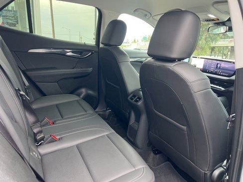 Certified 2025 Buick Envision Preferred image 27