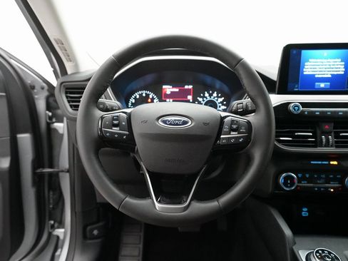 Used 2022 Ford Escape SE w/ Convenience Package image 4