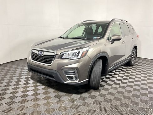 Used 2020 Subaru Forester Limited image 8