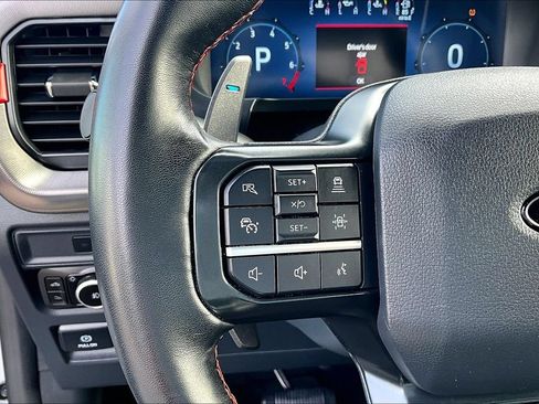 Used 2025 Ford F150 Raptor AWD/4WD image 14