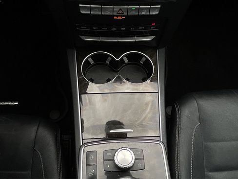 Used 2014 Mercedes-Benz E 350 Cabriolet image 22