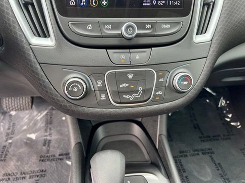 Used 2023 Chevrolet Malibu LS FWD image 24